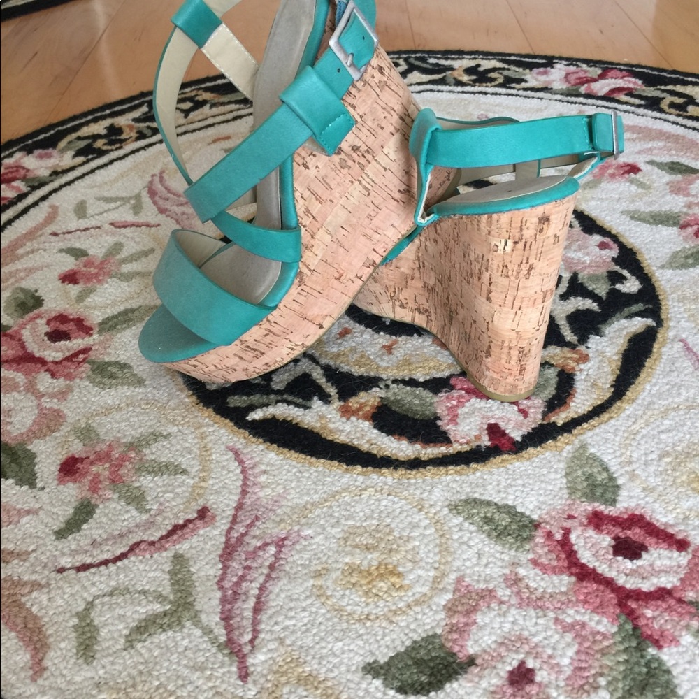 Teal cork wedge